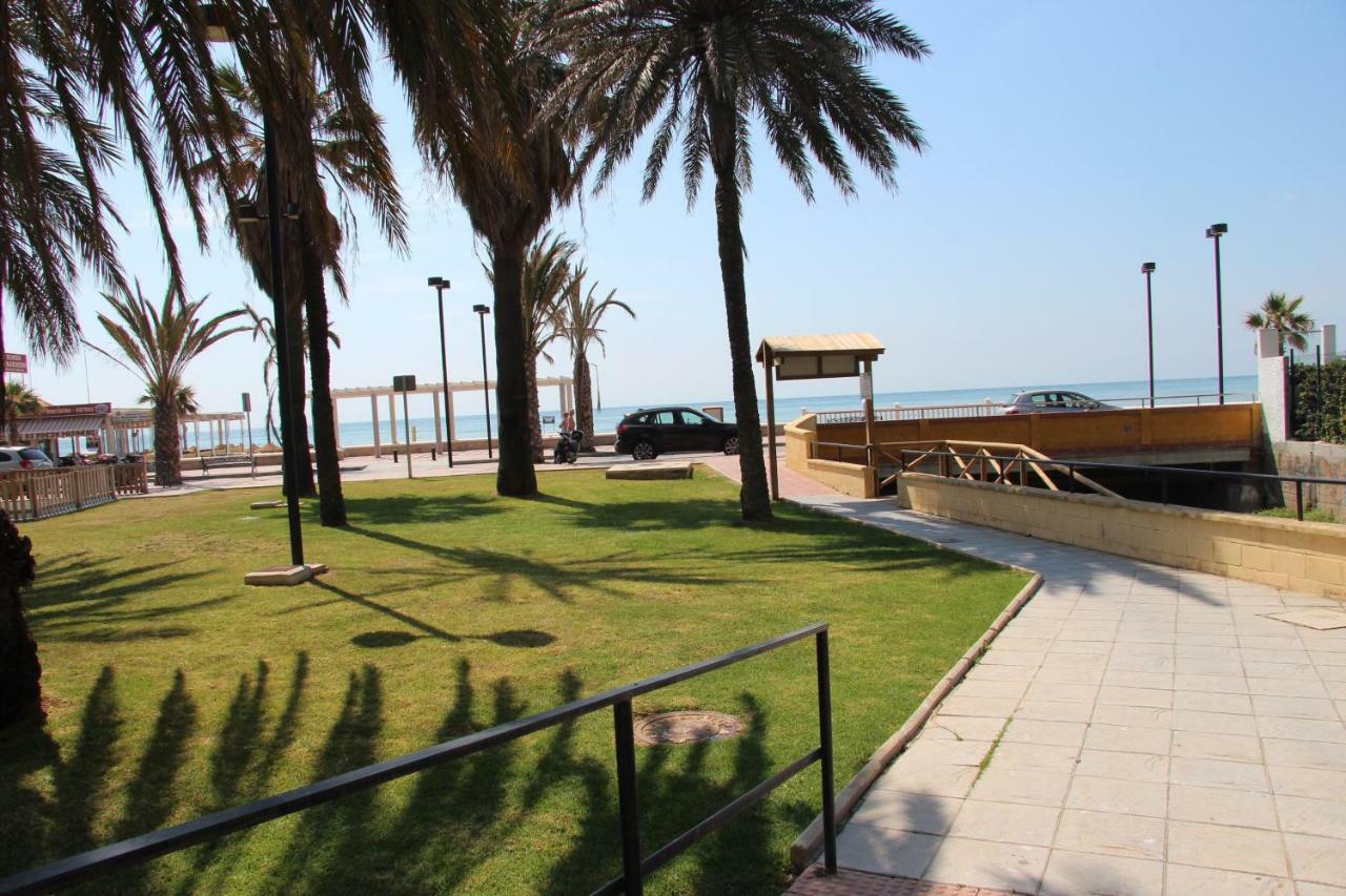 Sand & Salt Clouds Fuengirola Luaran gambar